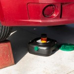 Scepter AM07029 7.3 Quart Oil Drain Pan with Lid, Filter Drain Screen, and Pour Spout for Automotive Fluids Including Engine Oil, Anti-Freeze, Transmission Fluid and More, 12" x 12-3/4" x 5.6" Scepter AM07029 7.3 Quart Oil Drain Pan with Lid, Filter Drain Screen, and Pour Spout for Automotive Fluids Including Engine Oil, Anti-Freeze, Transmission Fluid and More, 12" x 12-3/4" x 5.6"